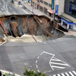 giant-sinkhole