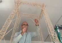 World’s tallest toothpick sculpture
